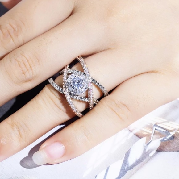 Jewelry - 925/18k Rose Gold Diamond Criss Cross Ring